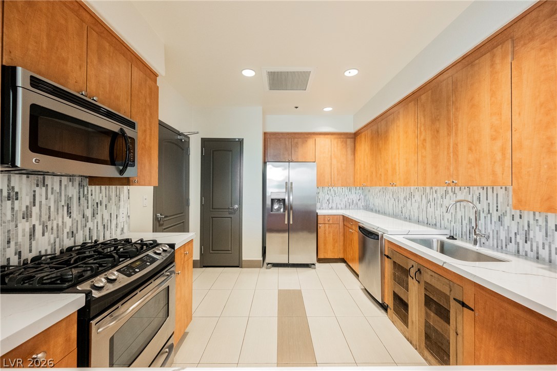 Photo 57 of 70, 44 E Serene Avenue #402