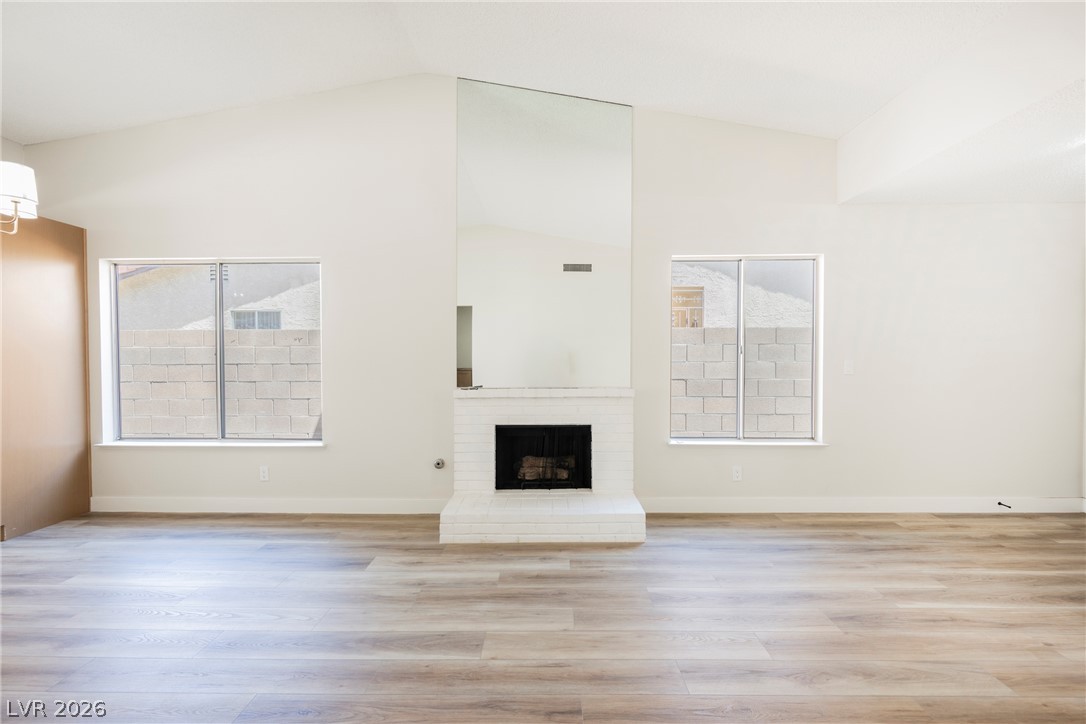 Photo 7 of 15, 716 Kelso Way