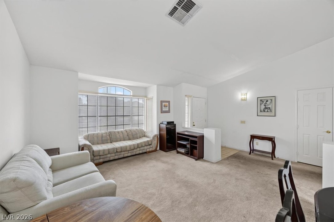 Photo 8 of 42, 1552 Beech Grove Drive
