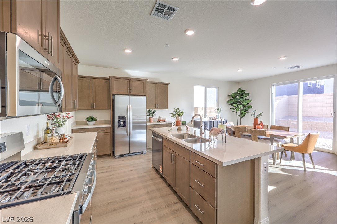 Photo 16 of 42, 6048 Bamboo Breeze Way