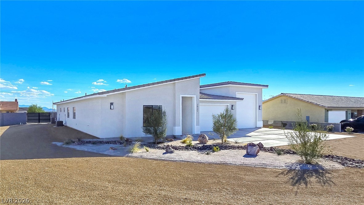 Photo 4 of 2921 Acoma