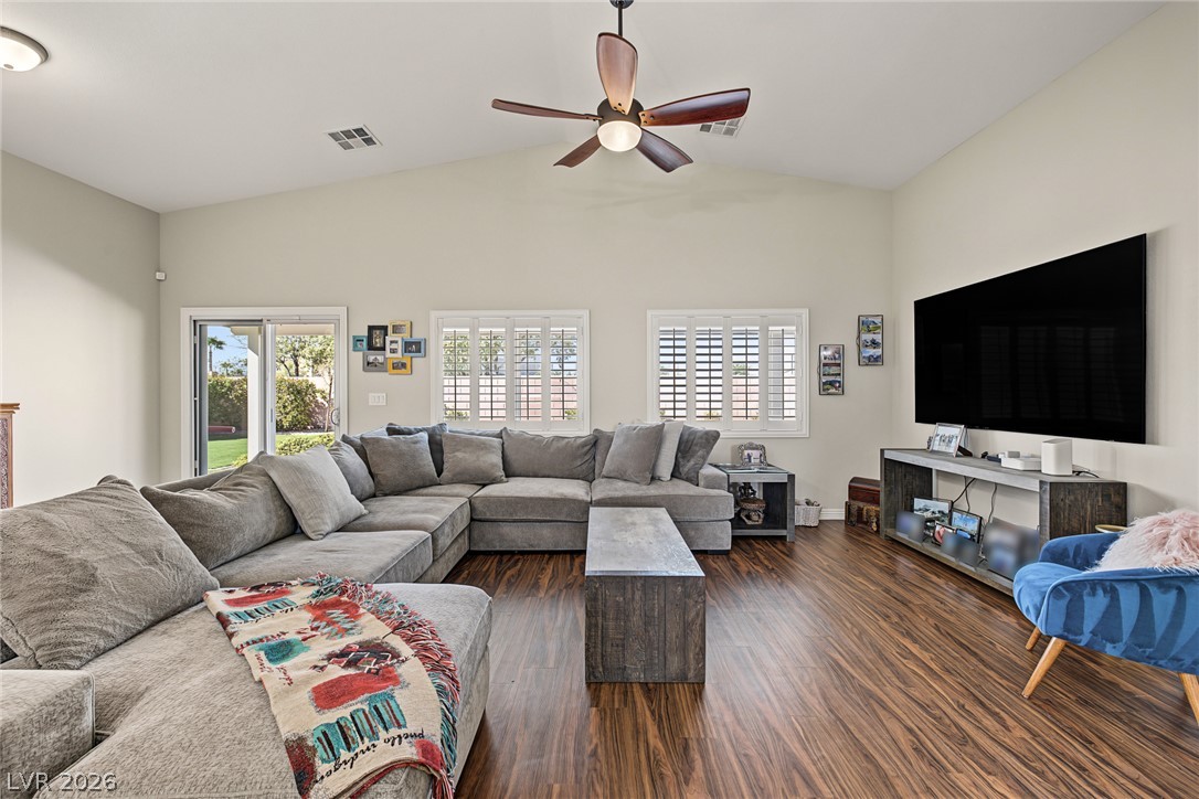 Photo 7 of 42, 4604 Sea Dream Avenue