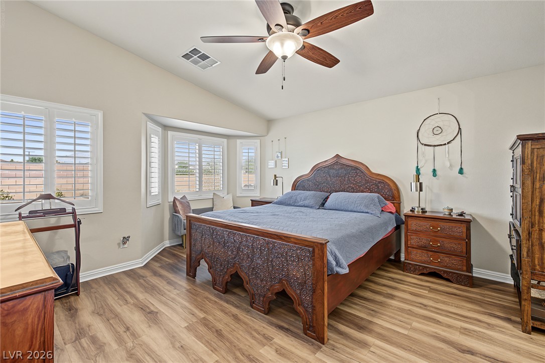 Photo 19 of 42, 4604 Sea Dream Avenue