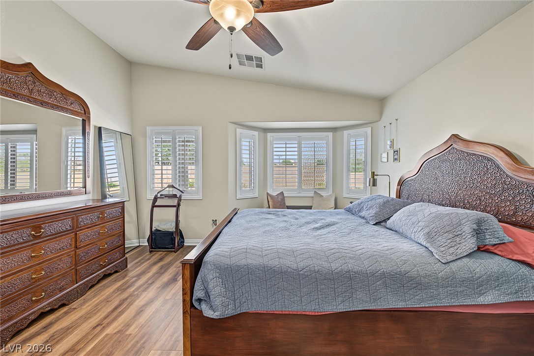 Photo 20 of 42, 4604 Sea Dream Avenue