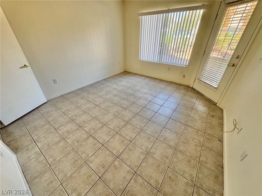 Photo 14 of 24, 5710 E Tropicana Avenue #1065