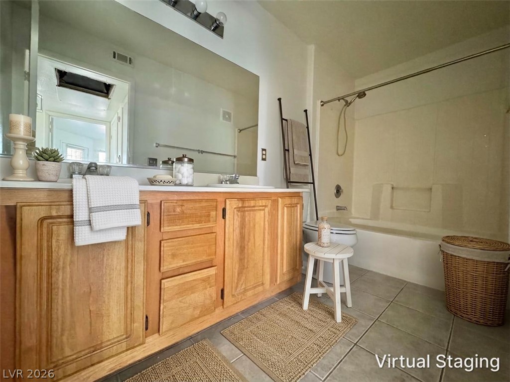 Photo 20 of 24, 5710 E Tropicana Avenue #1065