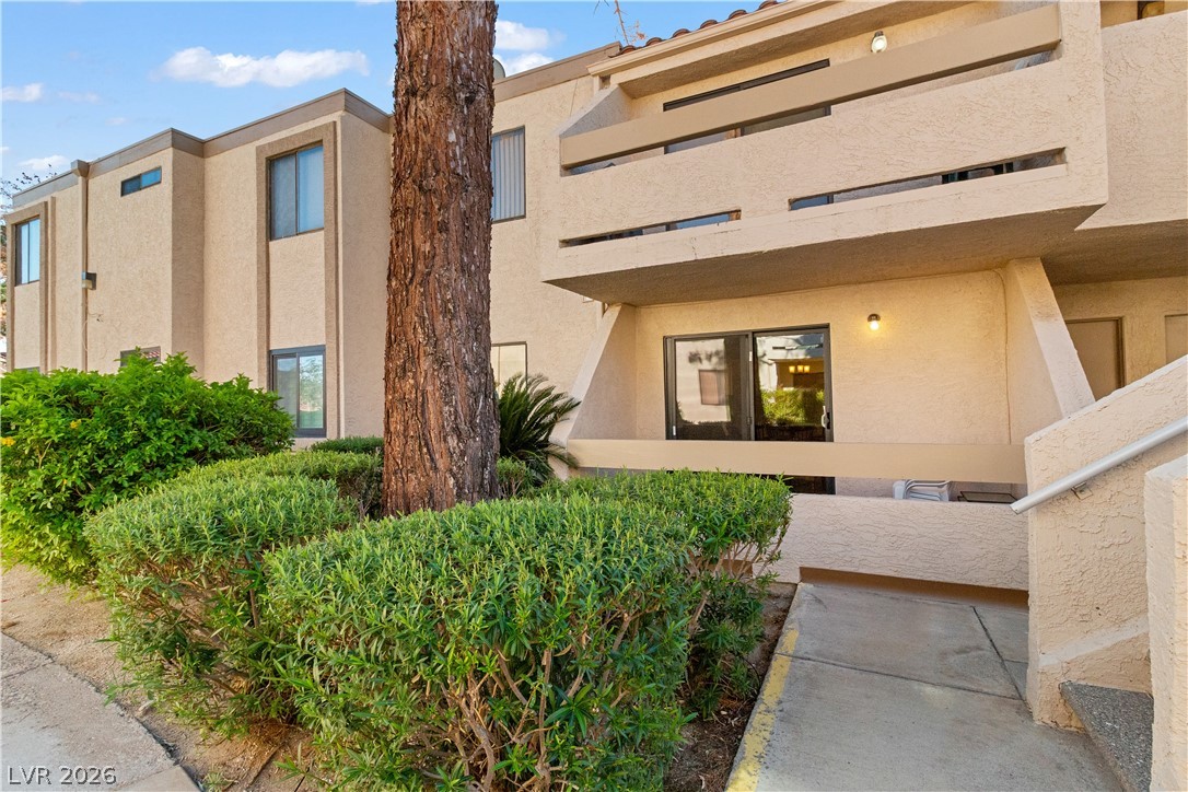 Photo 38 of 75, 3730 Desert Marina Drive #17