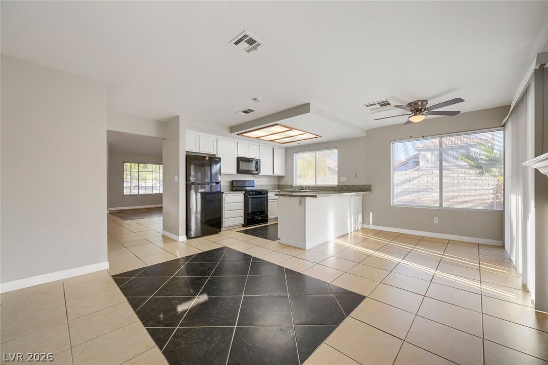 Photo 9 of 29, 5760 Spindletree Lane