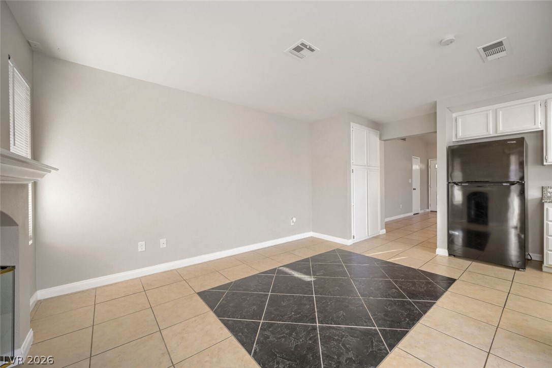 Photo 14 of 29, 5760 Spindletree Lane