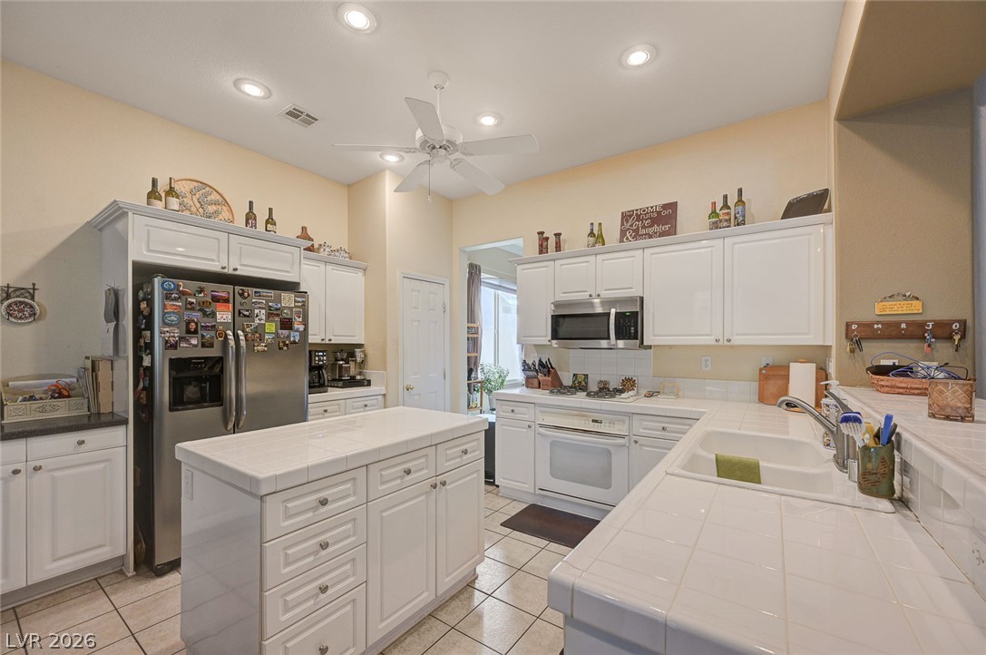 Photo 15 of 49, 2970 Matese Drive