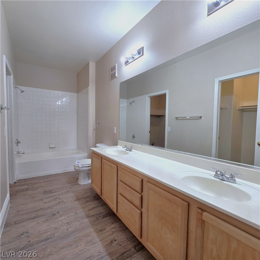 Photo 11 of 16, 8725 W Flamingo Road #221