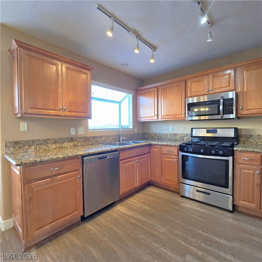 Photo 7 of 19, 8704 Cypresswood Avenue