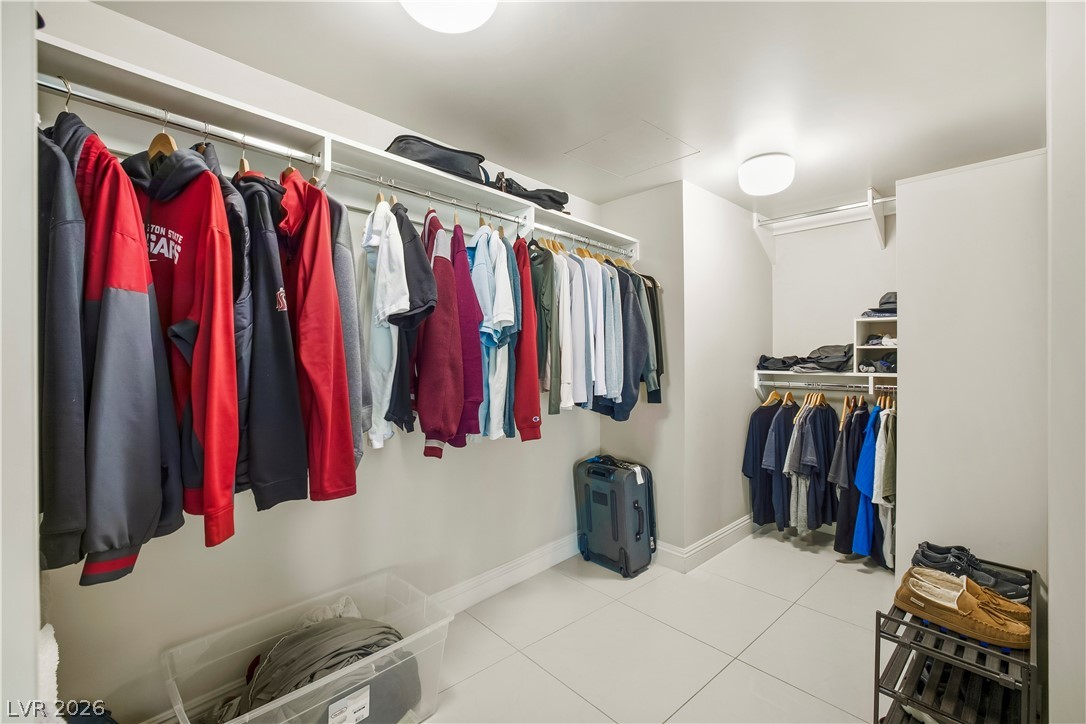 Photo 24 of 52, 222 Karen Avenue #2607