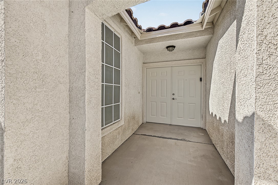Photo 4 of 321 John Henry Drive