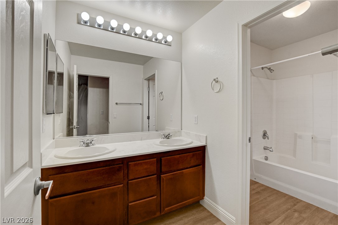 Photo 44 of 54, 931 APPALOOSA HILLS Avenue