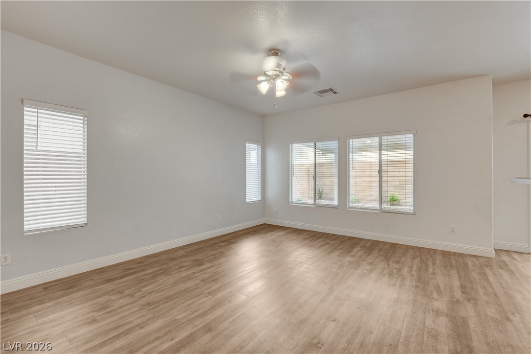 Photo 6 of 54, 931 APPALOOSA HILLS Avenue
