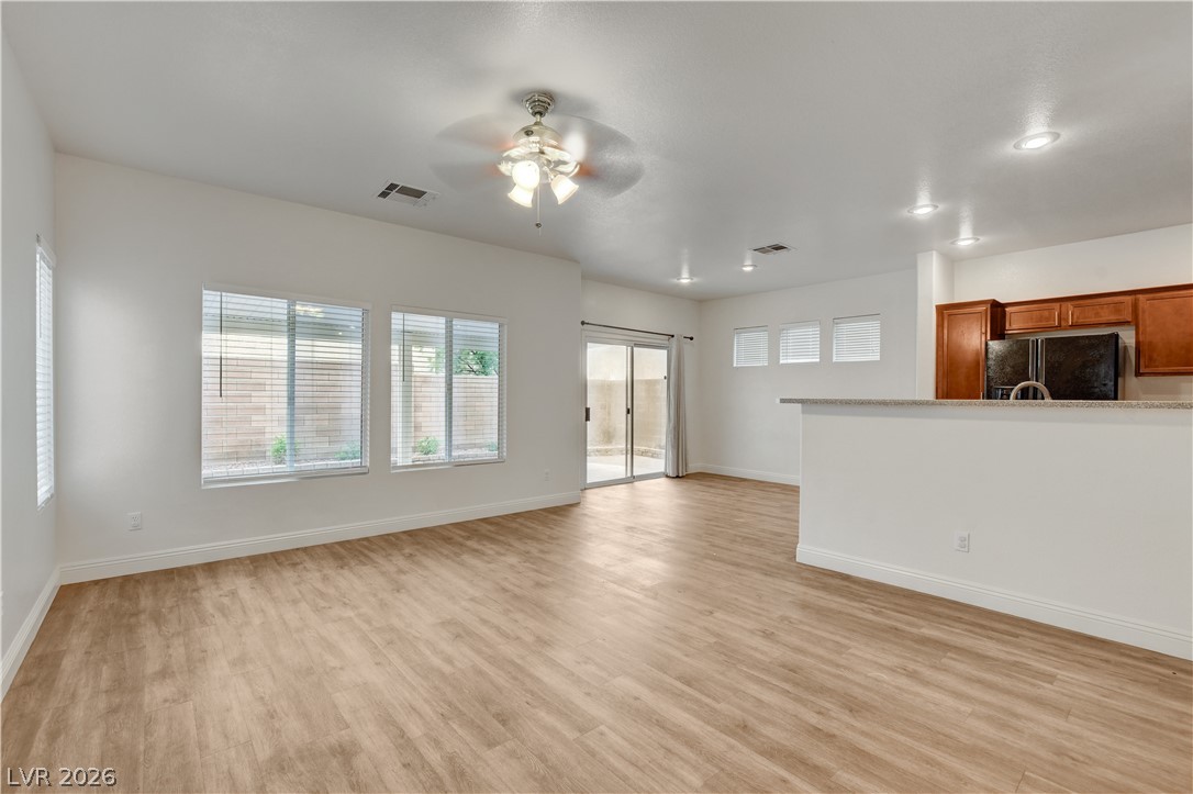 Photo 9 of 54, 931 APPALOOSA HILLS Avenue