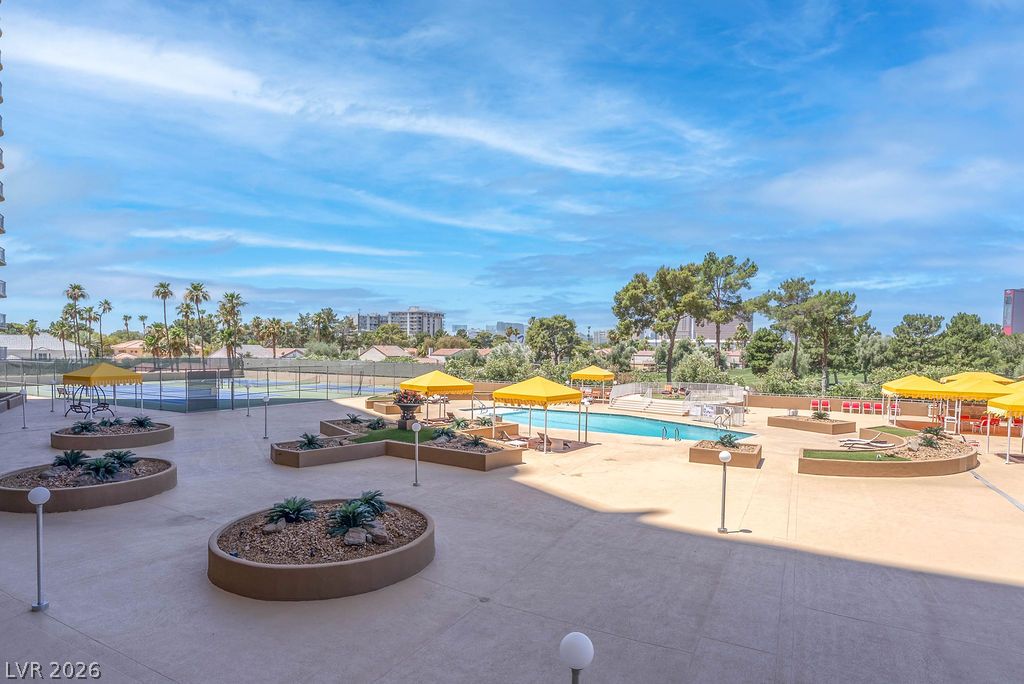 Photo 14 of 38, 3111 Bel Air Drive #3A