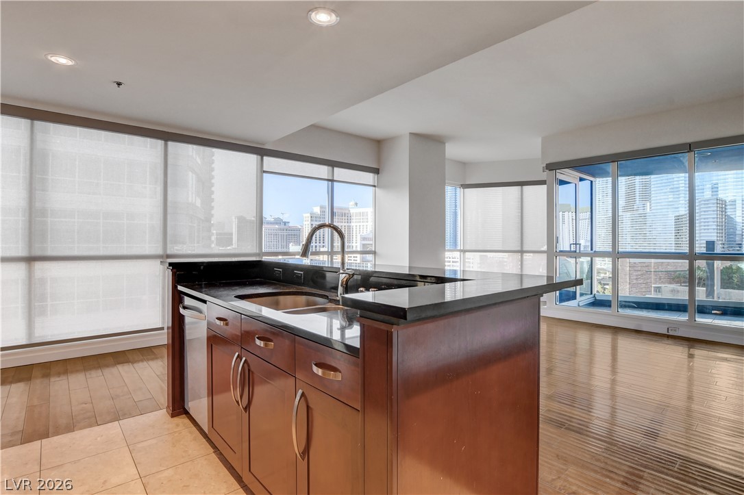 Photo 46 of 88, 4575 DEAN MARTIN Drive #1212