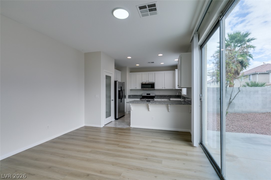 Photo 17 of 41, 5512 Grand Rapids Street