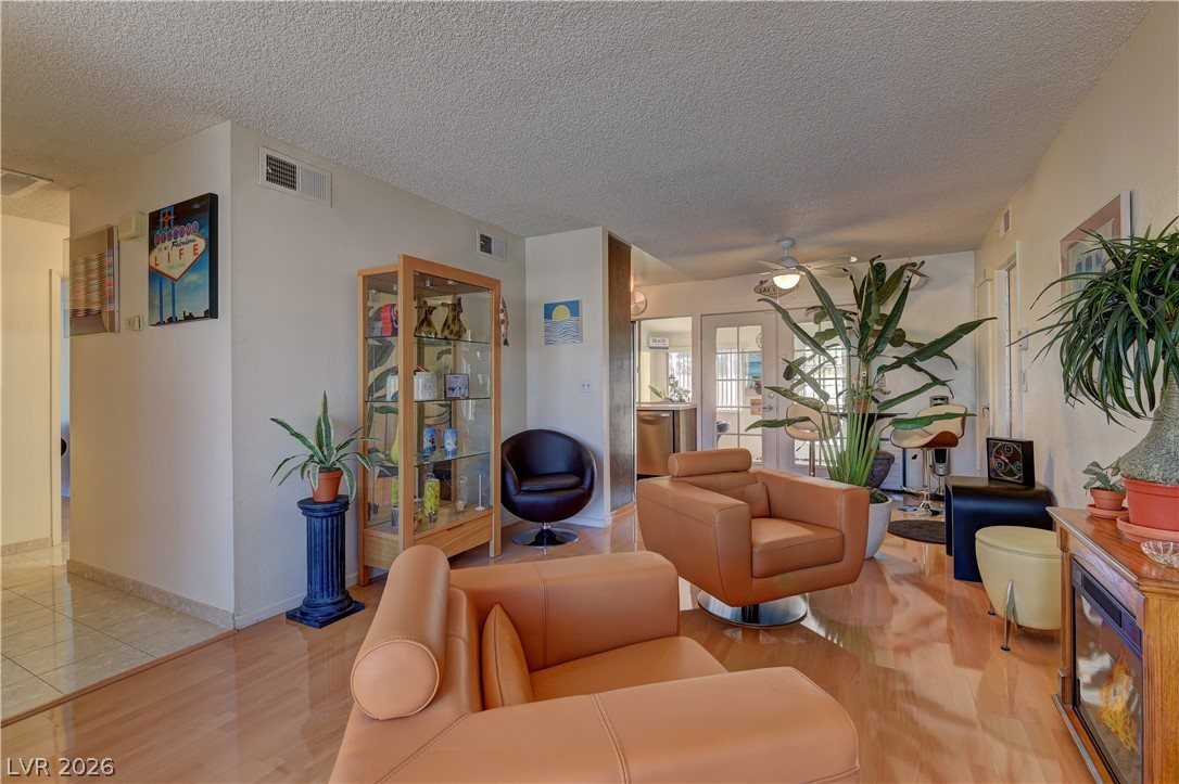 Photo 3 of 7027 Westbrook Avenue