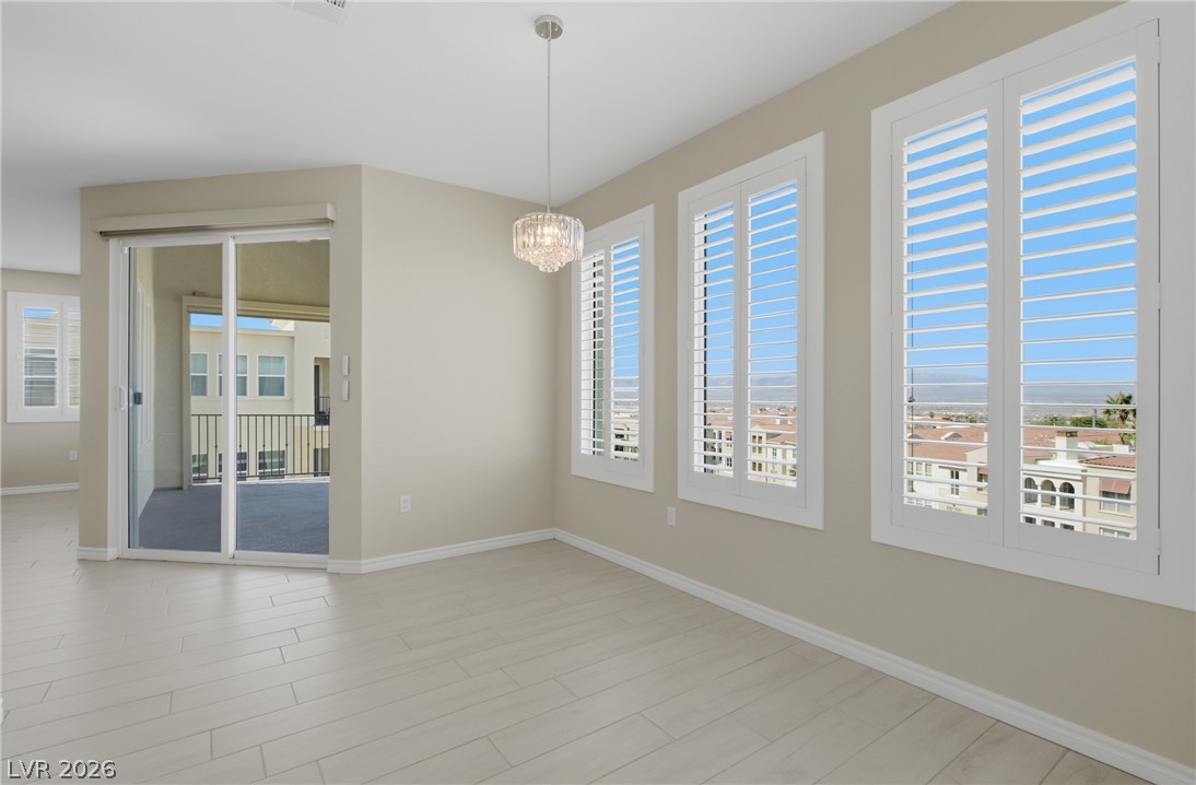 Photo 10 of 93, 2555 Hampton Road #7304