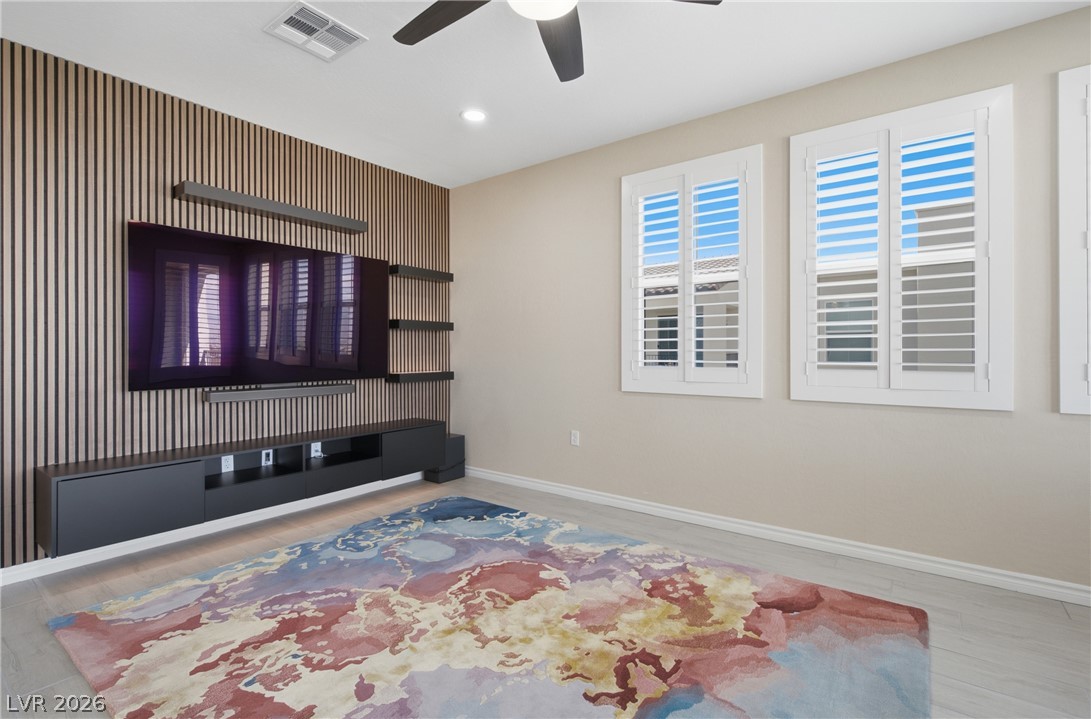 Photo 43 of 93, 2555 Hampton Road #7304