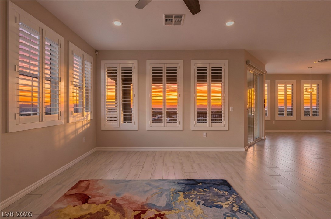 Photo 48 of 93, 2555 Hampton Road #7304
