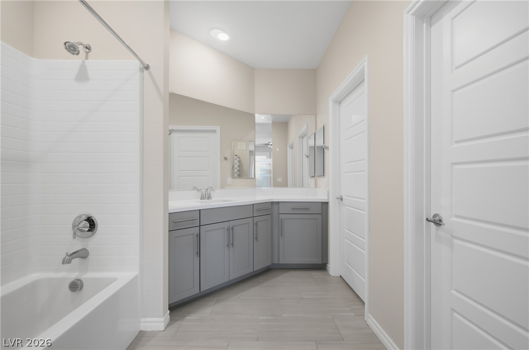 Photo 72 of 93, 2555 Hampton Road #7304