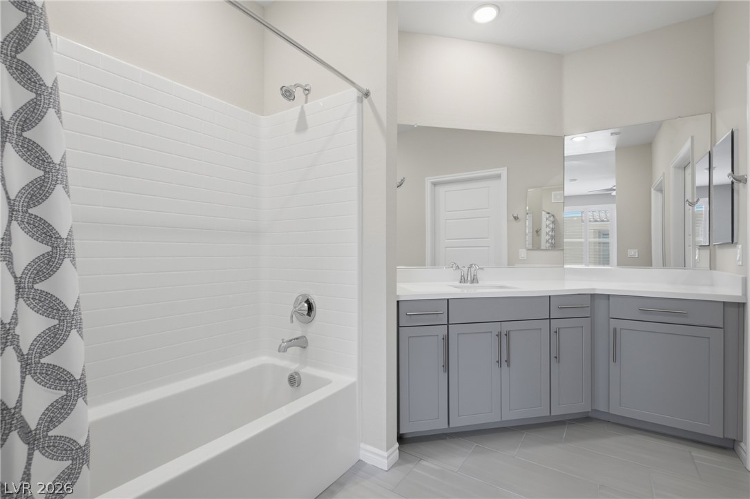 Photo 73 of 93, 2555 Hampton Road #7304