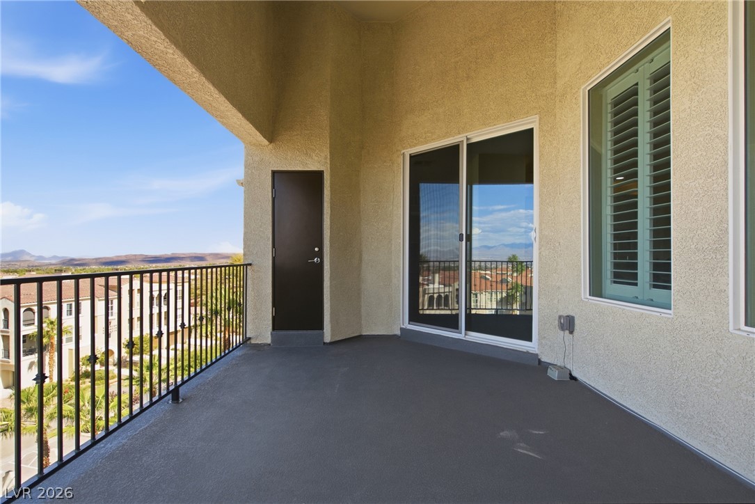Photo 86 of 93, 2555 Hampton Road #7304