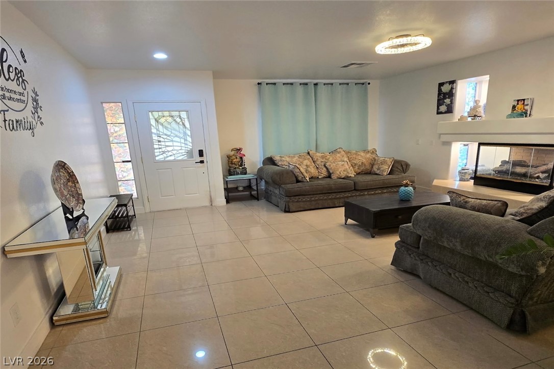 Photo 4 of 10766 Artesia Wells Street