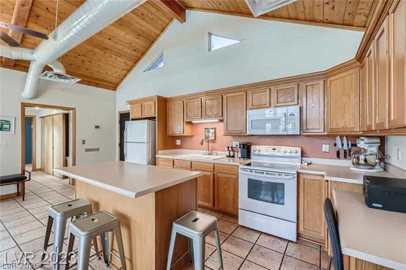 Photo 17 of 26, 3716 Greencrest Drive