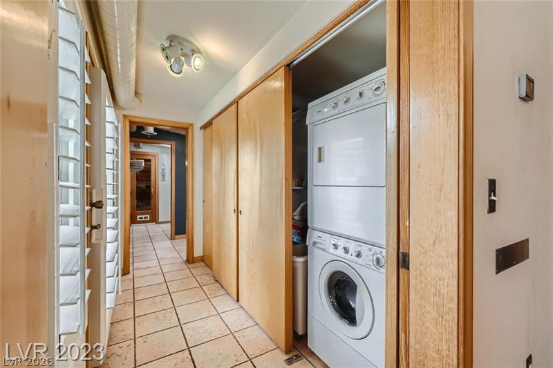 Photo 20 of 26, 3716 Greencrest Drive