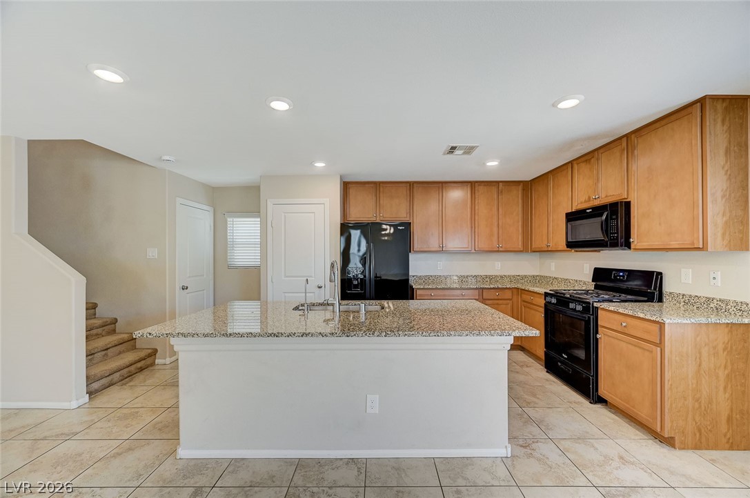 Photo 10 of 37, 9228 Harbin Avenue