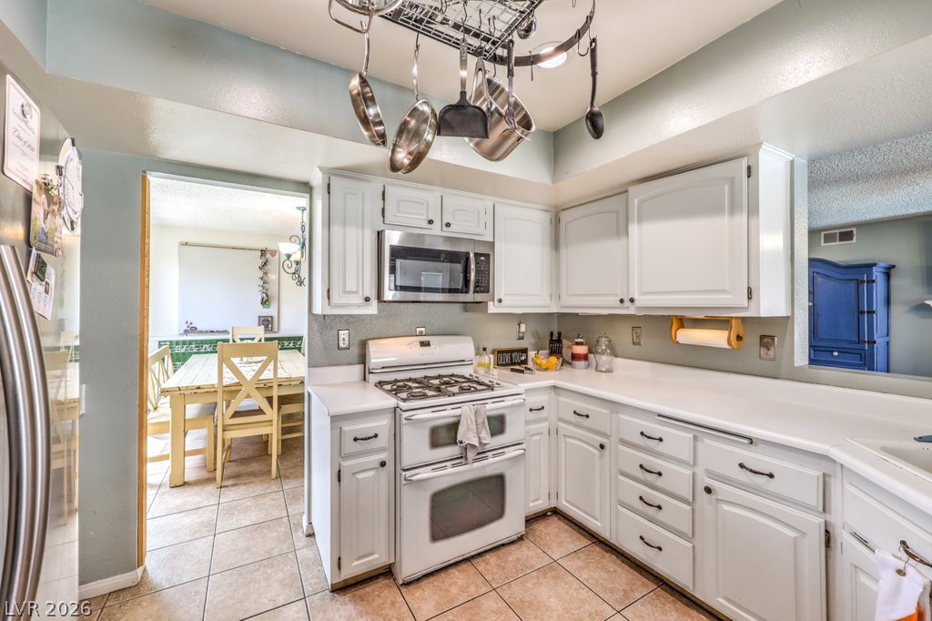 Photo 17 of 58, 3930 Kamden Way