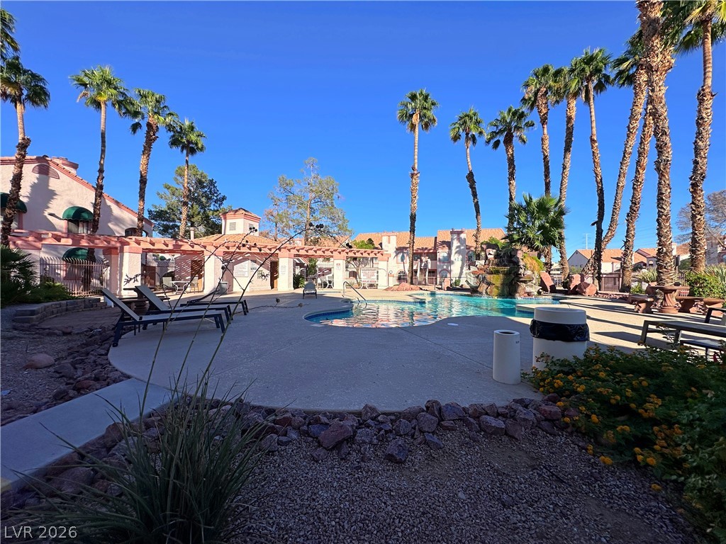 Photo 24 of 25, 7570 W Flamingo Road #215