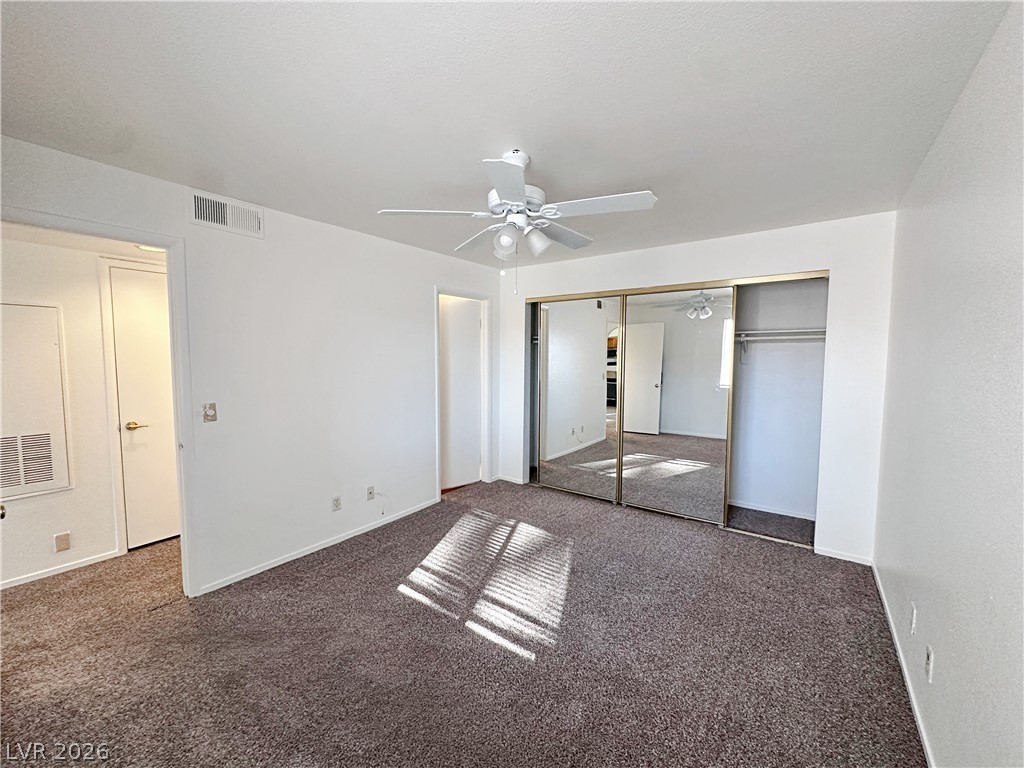 Photo 14 of 25, 7570 W Flamingo Road #215