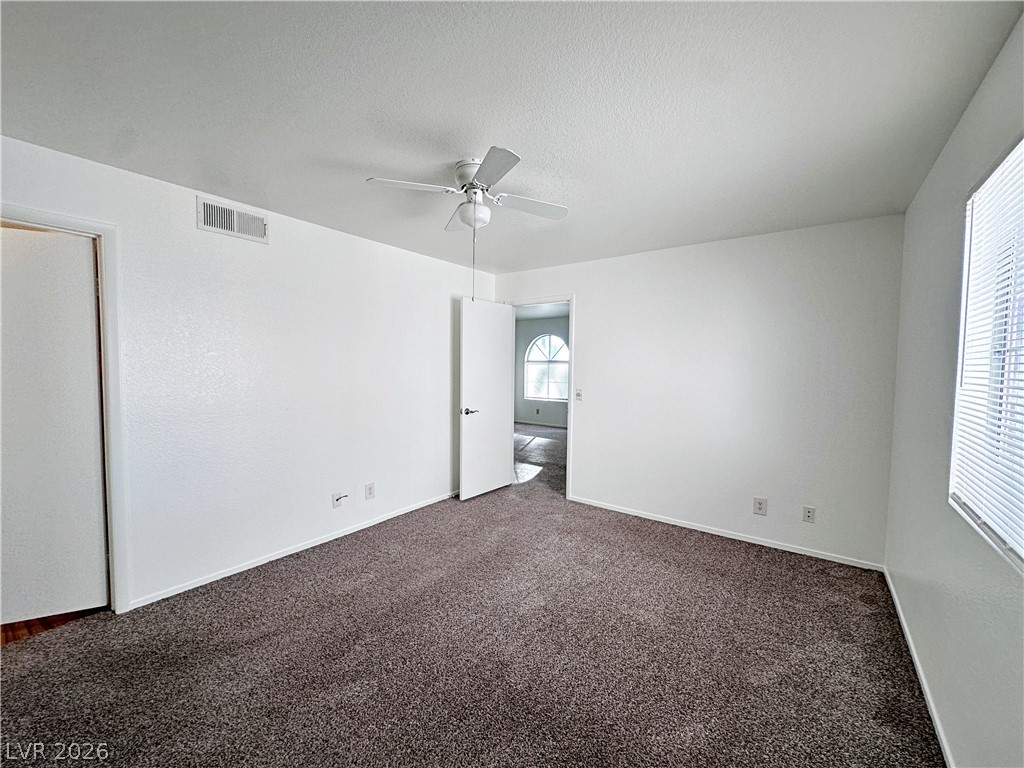 Photo 17 of 25, 7570 W Flamingo Road #215