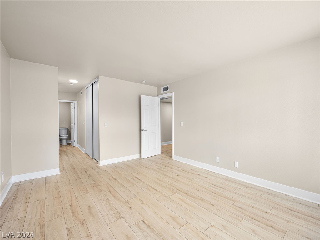 Photo 11 of 28, 1405 Vegas Valley Drive #226