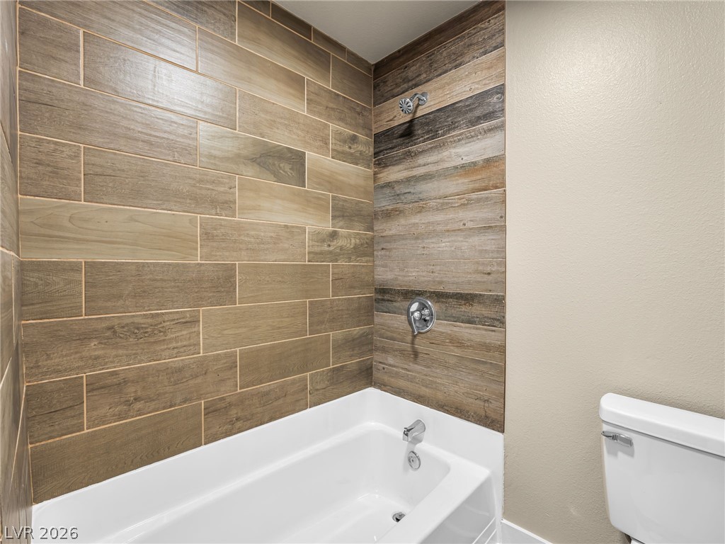 Photo 18 of 28, 1405 Vegas Valley Drive #226