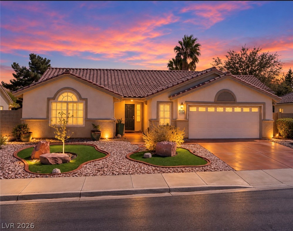1030 Kings View Court, Henderson