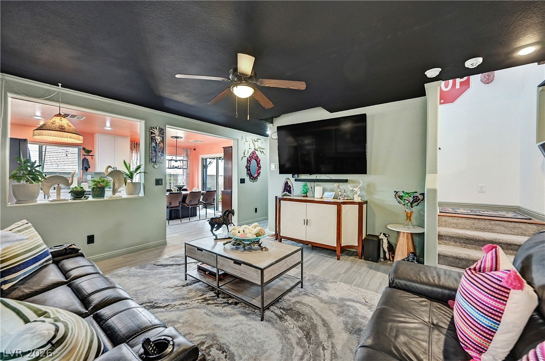 Photo 4 of 11941 Wedgebrook Street