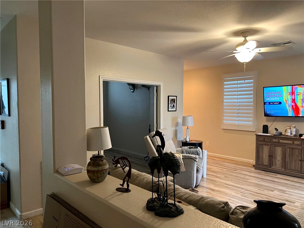 Photo 6 of 13, 4912 Shady Rim Court