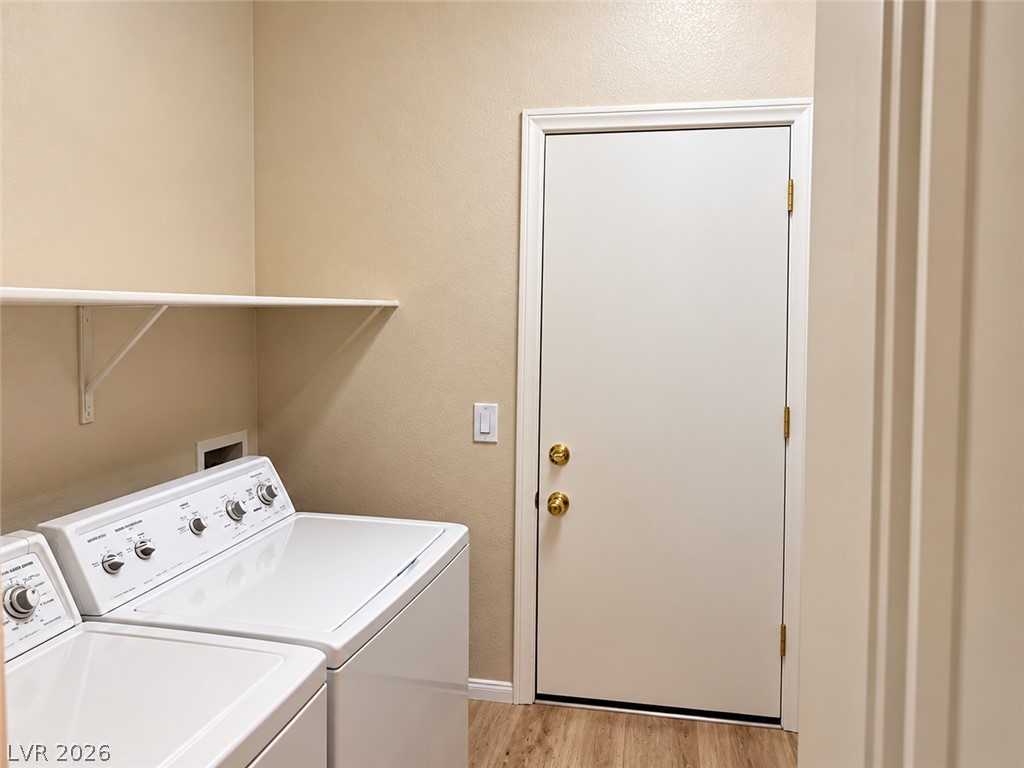 Photo 7 of 13, 4912 Shady Rim Court
