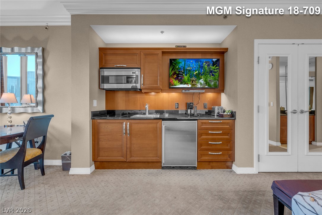 Photo 23 of 44, 135 E Harmon Avenue #1809