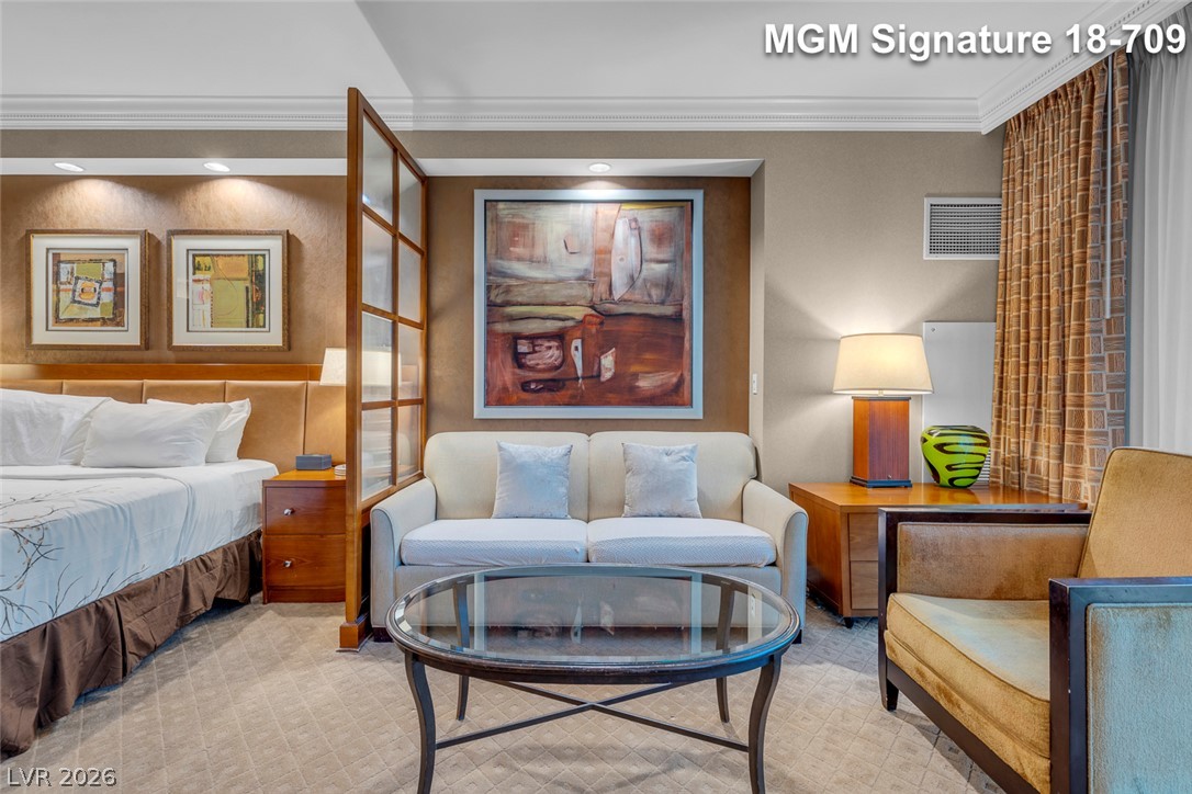 Photo 18 of 44, 135 E Harmon Avenue #1809