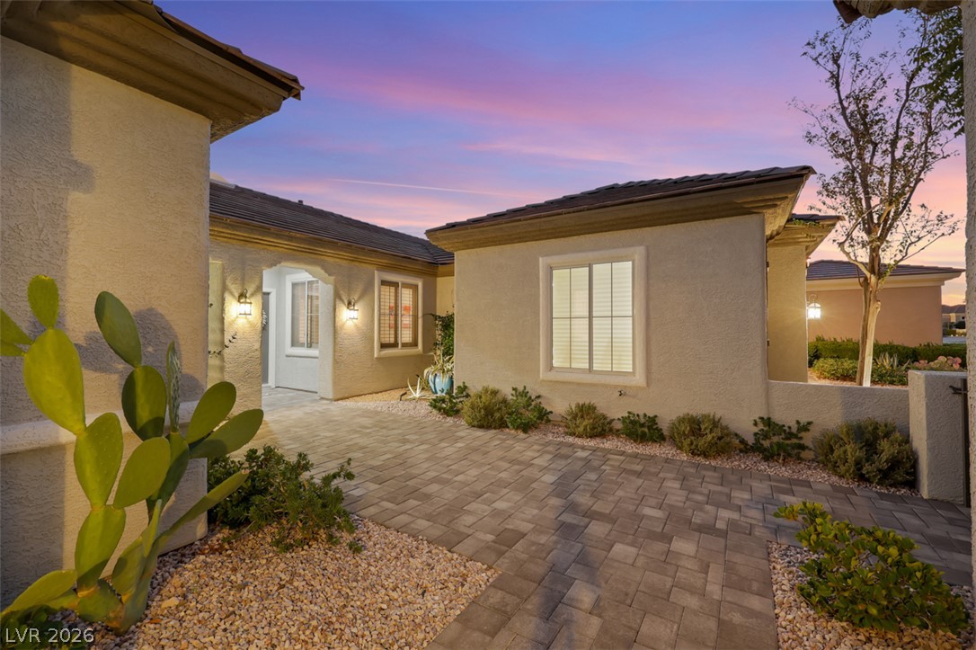 Photo 6 of 81, 2699 Olivia Heights Avenue