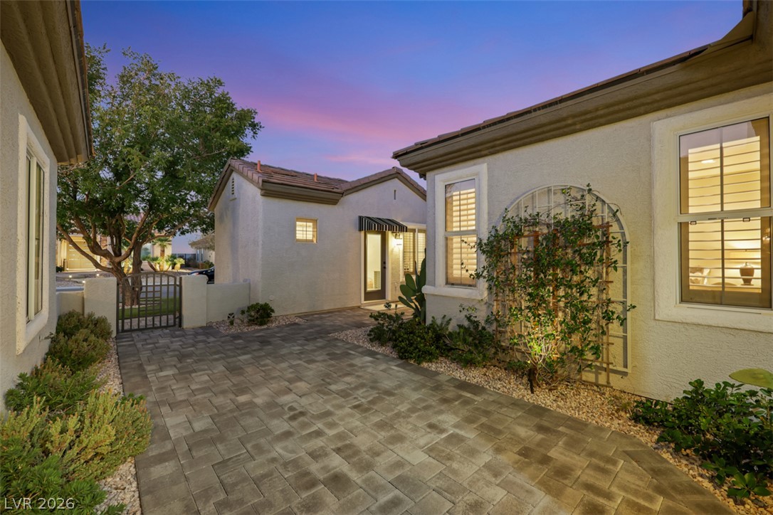 Photo 7 of 81, 2699 Olivia Heights Avenue