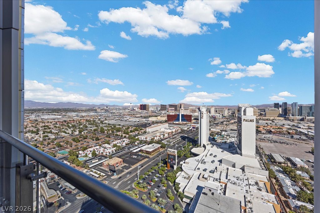 Photo 26 of 42, 4381 W Flamingo Road #5112